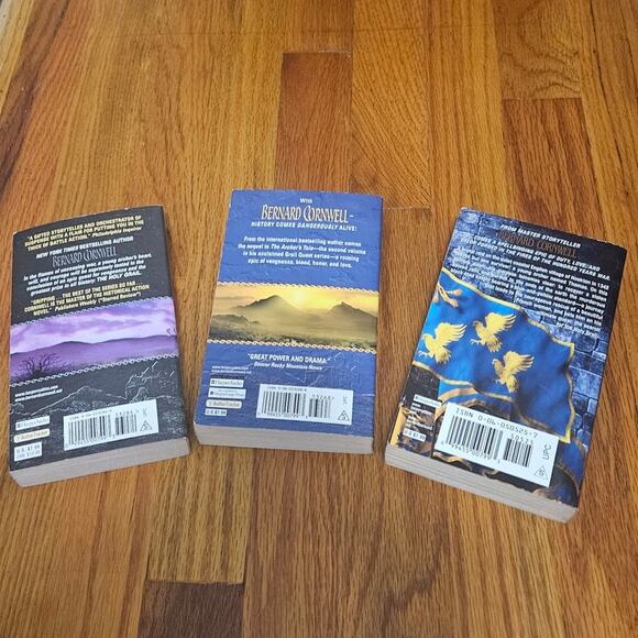 Bernard Cornwell LOT Heretic Vagabond The Archer's Tale ~ Paperback - Picture 2 of 15